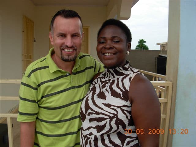 Abel en Pamela Veennema in Ghana